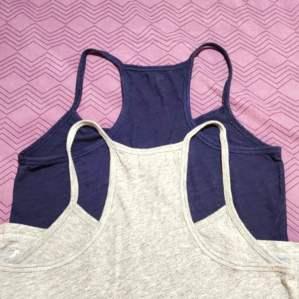 Tank Tops- 2 Pack - Picture 4 of 5